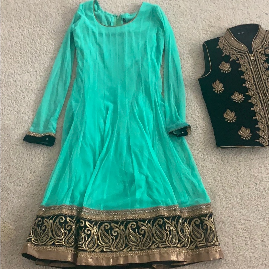 Indian 4 Piece Kids 7-8 Yr Anarkali Salwar Suit